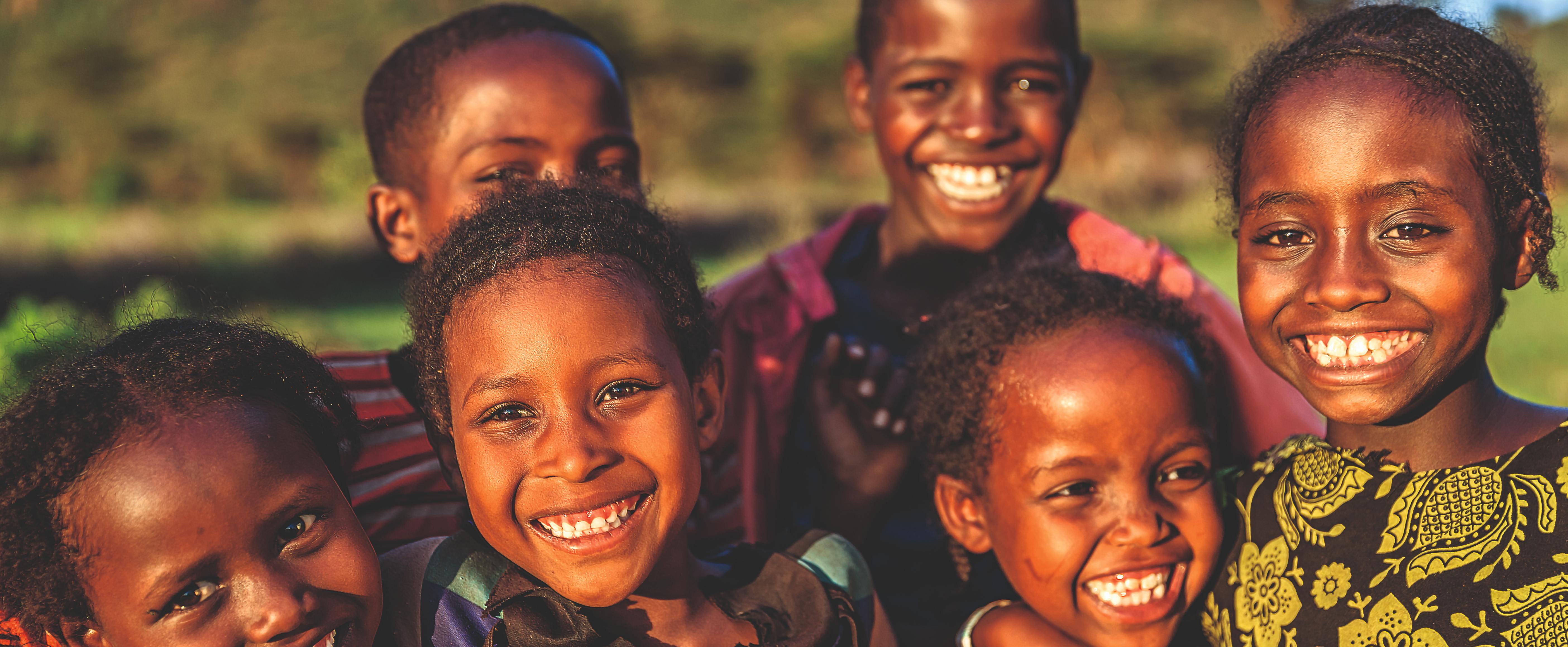 Формирование человеческих рас. Люди разных рас. Дети от смешанных рас. Негроидная, монголоидная, австралоидная и европеоидная. Сколько лет ребенку расы.