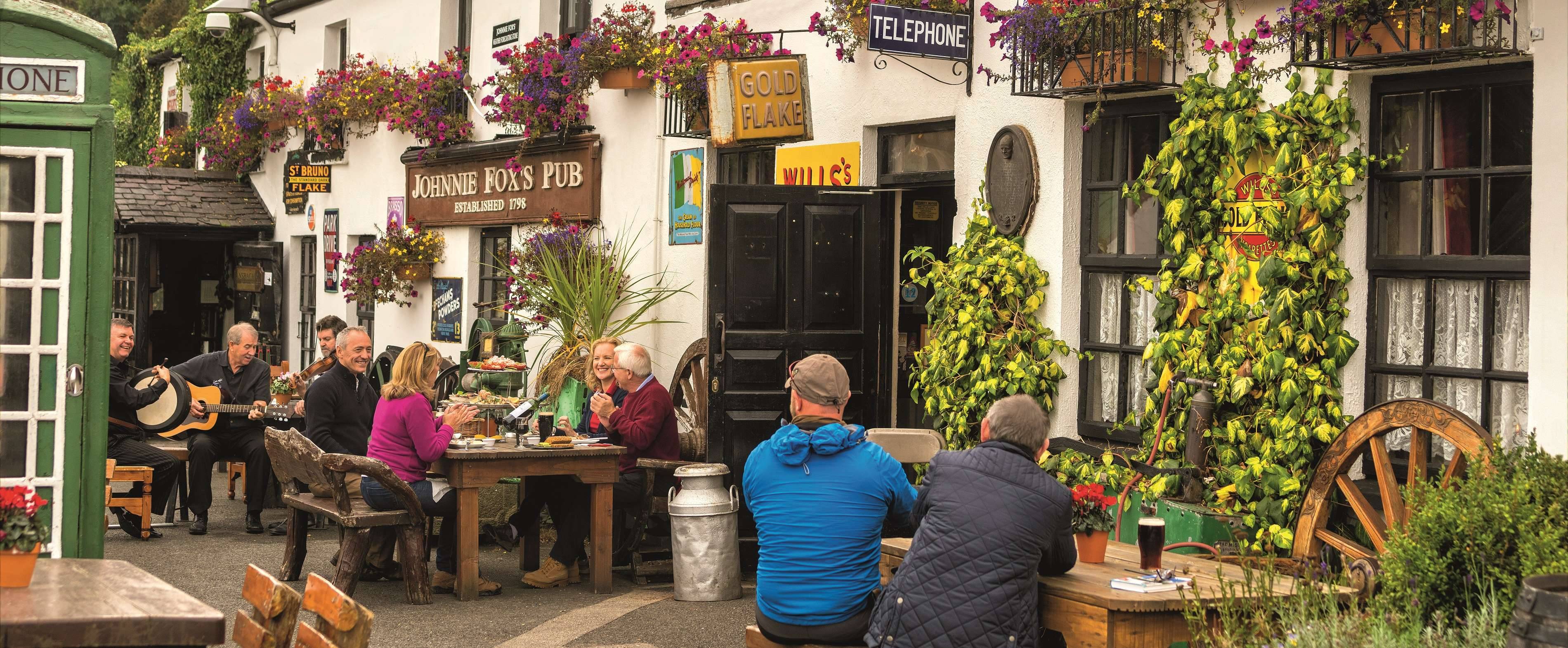 Irland – Dublin – Johnnie Foxs Pub Irland - Dublin - Johnnie Foxs Pub