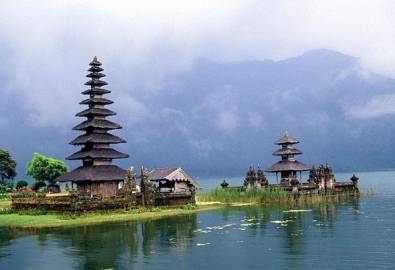 Indonesien Bali Bratan Lake Tempel