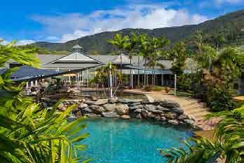 australien-palm-cove-grand-chandellor-hotel
