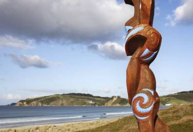 Neuseeland Maori Carving Omaha Beach